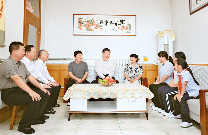 习近平：做焦裕禄式的县委书记1.jpg